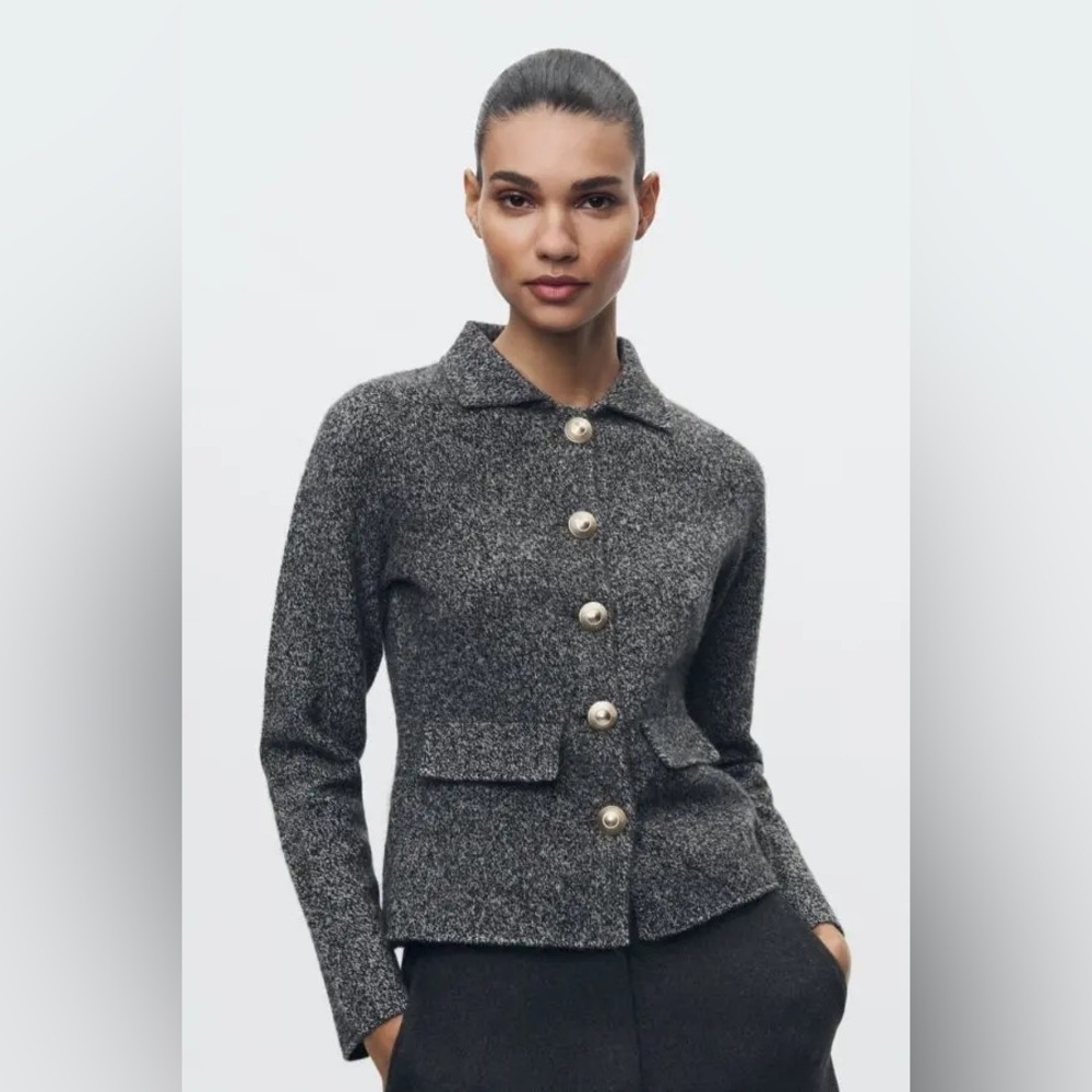 Zara 100% Wool Gray Marl Blazer with Gold Buttons – Size M